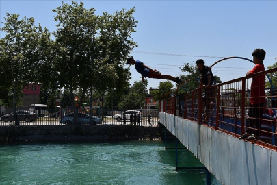 Adanalılar dikkat! Hafta sonu sıcaklıklar artacak, yeni hafta ise yağışla başlayacak