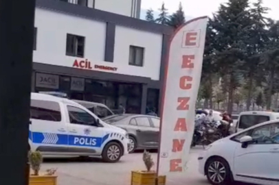 Amasya'da hastanede dehşet: Genç boğazına bıçak dayadı