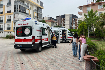 Burdur'da kavga ayırmak isteyen iki genç kız bıçaklandı