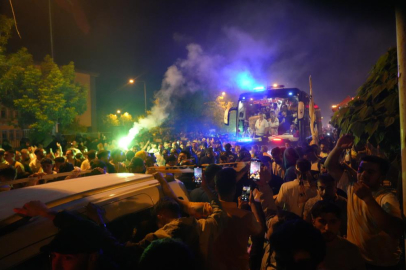 Muşspor tarih yazdı: 31 yıllık hasret sona erdi, şampiyonluk kupası Muş'ta coşkuyla karşılandı!