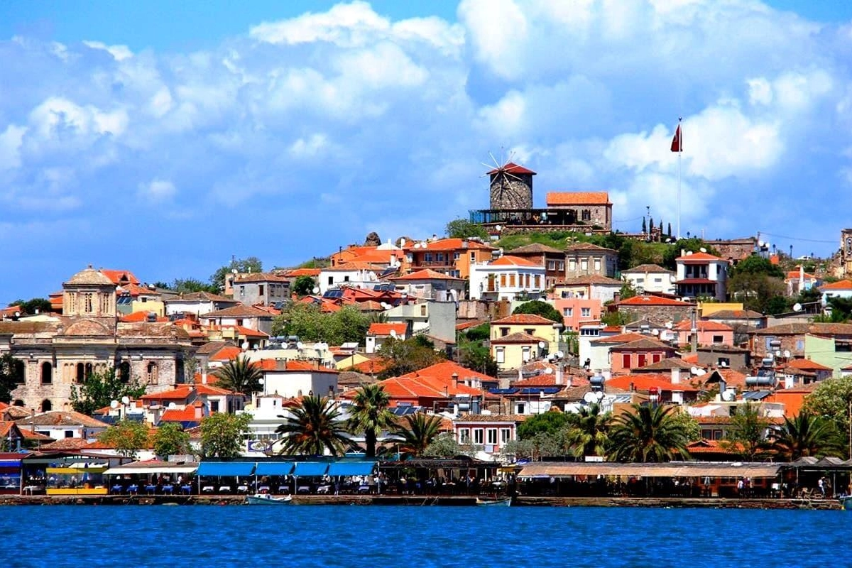 Ege’de Huzurun Adresi: Cunda Adası’nda Gezilecek Yerler