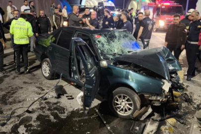 Zonguldak’ta refüje çarpan otomobilde 4 yaralı: 1’i ağır