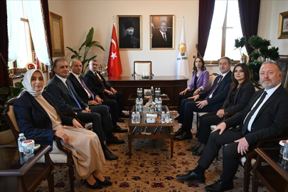 DEM Parti'den AK Parti ile yapılan görüşmeye ilişkin açıklama: "Demokratikleşme ve çözüm süreci masadaydı"