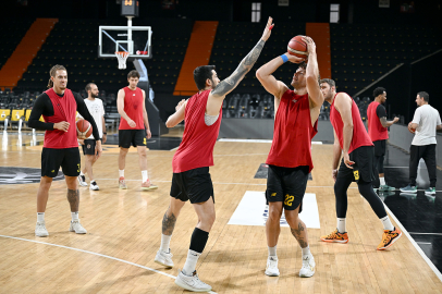 MSK, Play-Off ilk maçında yarın Anadolu Efes’e konuk olacak
