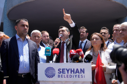 CHP Adana İl Başkanı Tanburoğlu’ndan gözaltılara tepki: “Belediye başkanlarımızın alnı açık, başı dik”