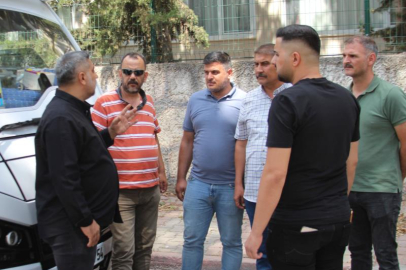 Adana'da minibüs hattı gerginliği yumruklu sopalı kavga kamerada