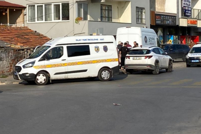 İzmir’de komşu kavgası kanlı bitti: Karı-koca tabancayla vuruldu