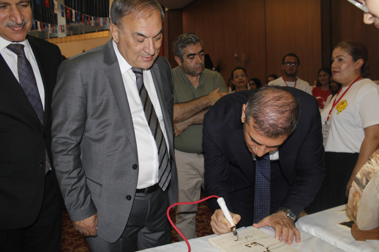 TÜBİTAK Destekli Bilim Fuar’ında geleceğin mucitleri Yüreğir’de projelerini tanıttı