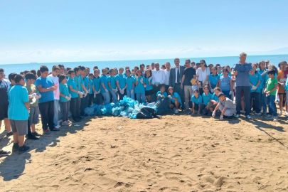 Yumurtalık’ta bayram öncesi dayanışma ve temizlik seferberliği