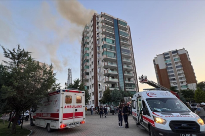 Diyarbakır'da 13 katlı binada yangın: Anne ve 3 çocuğu yaşamını yitirdi
