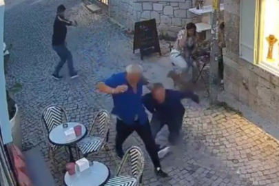 İzmir’de iş adamına Alaçatı sokaklarında silahlı saldırı!