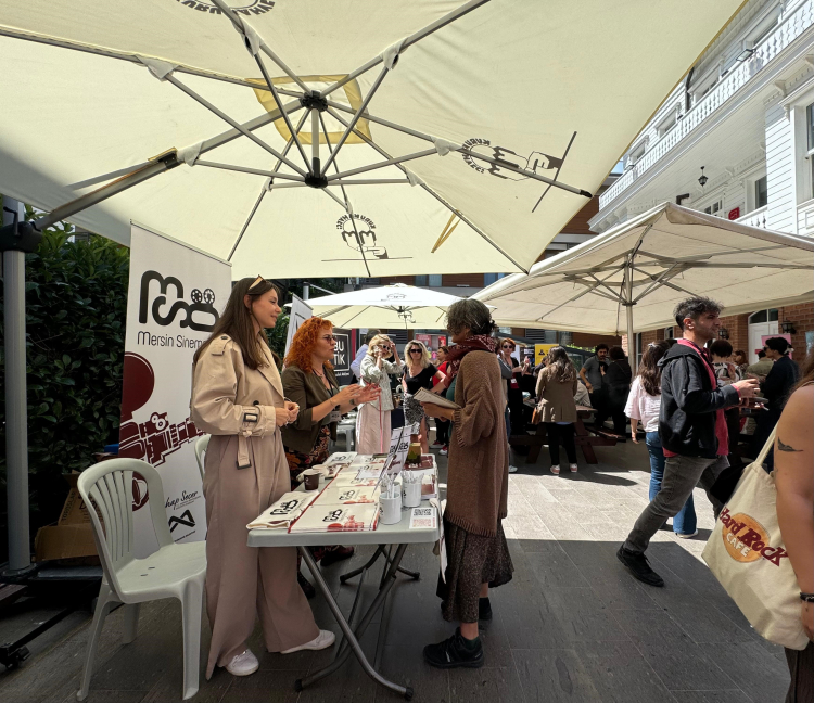 Mersin Sinema Ofisi, sektörün kalbinin attığı İstanbul'da kentin potansiyelini tanıttı 2