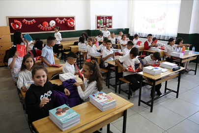 9 Haziran 2025 okullar tatil mi? Kurban Bayramı ne zaman bitiyor?