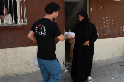 Adana’da Kurban Bayramı’nda yüzlerce ihtiyaç sahibi aileye et dağıtıldı