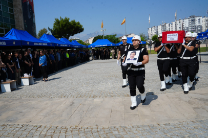 Akciğer kanseri nedeniyle hayatını kaybeden Başpolis Memuru Bozkurt son yolculuğuna uğurlandı