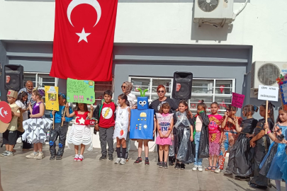 Eko-Okullar Şenliği’nde sıfır atık geri dönüşüm modası defilesi