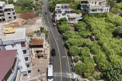 Mersin Silifke Atakent’te yol ve kaldırım yenileme çalışmaları tamamlandı