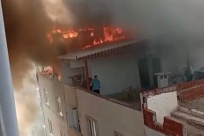 Bursa’da çatı katında çıkan yangın mahalleyi korkuttu