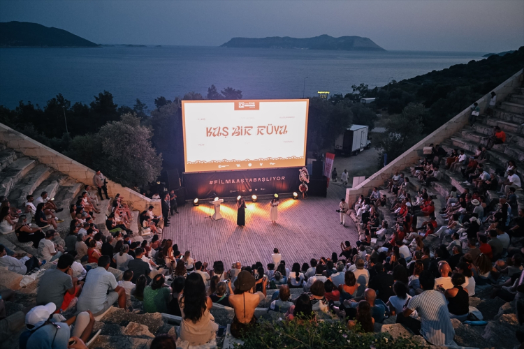 Antiphellos Antik Tiyatrosu