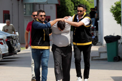 Katil evlat, annesini 'Al karını evimden git' sözü üzerine öldürmüş