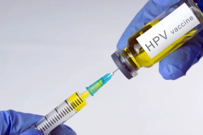 Bakan Memişoğlu: HPV Aşısı 2025 sonunda 13 yaş üzeri herkese ücretsiz uygulanacak