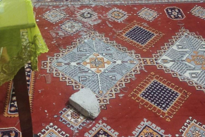 Arnavutköy'de bina sahibi kiracıları isyan ettirdi: Ayakkabıları ve kargolarını çaldı, camlarına taş fırlattı