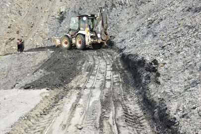 Mersin Büyükşehir’den dağ yollarına onarım çalışması