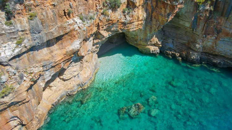 Mağaralı Koy (Finike Mağralı Koy)