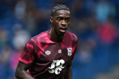 Trabzonspor'dan flaş stoper hamlesi: Gündemde Axel Tuanzebe var!