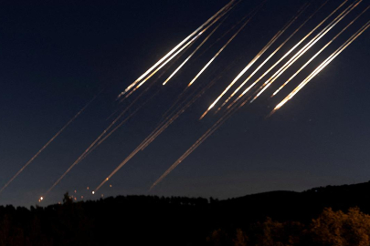 İsrail’den Tahran’a 50 uçakla saldırı: Nükleer ve füze tesisleri hedef alındı