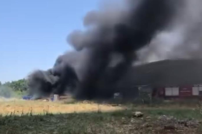 Çanakkale’de plastik fabrikasında yangın