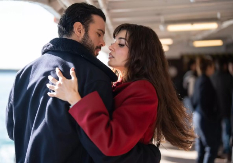 hande erçel barış arduç aşkı hatırla