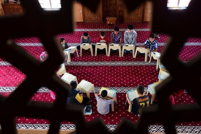 20 Haziran 2025 Cuma Hutbesi yayınlandı: “Her Yaz Yeni Bir Heyecan: Cami, Çocuk ve Kur’an”