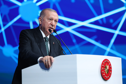 Cumhurbaşkanı Erdoğan: Eğitimde teknolojik altyapıda OECD üst sıralardayız