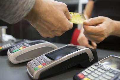 Kartlı ödemelerde rekor artış: Mayıs ayında 1,99 trilyon TL harcandı