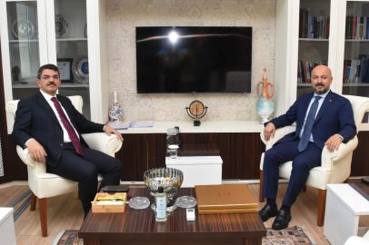 Adana Cumhuriyet Başsavcısı Şahin, İl Sağlık Müdürü Nacar’ı makamında ağırladı