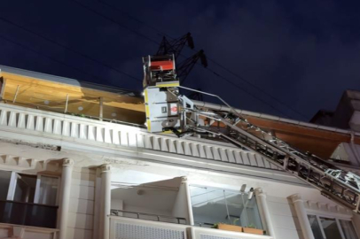 Esenyurt'ta gece yarısı yangın paniği: 1 yaralı, 13 kişi tahliye edildi