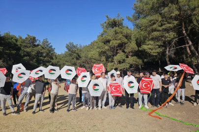 Gençlerin duaları, uçurtmalarla Filistin'e ulaştı