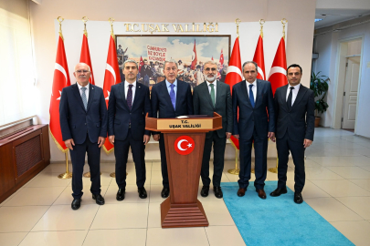 Hulusi Akar ve Taner Yıldız Uşak’ta temaslarda bulundu