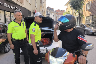 Polisten 10 kez kask cezası alan motosikletçi, kaza sonunda kask takmanın hayat kurtardığını söyledi