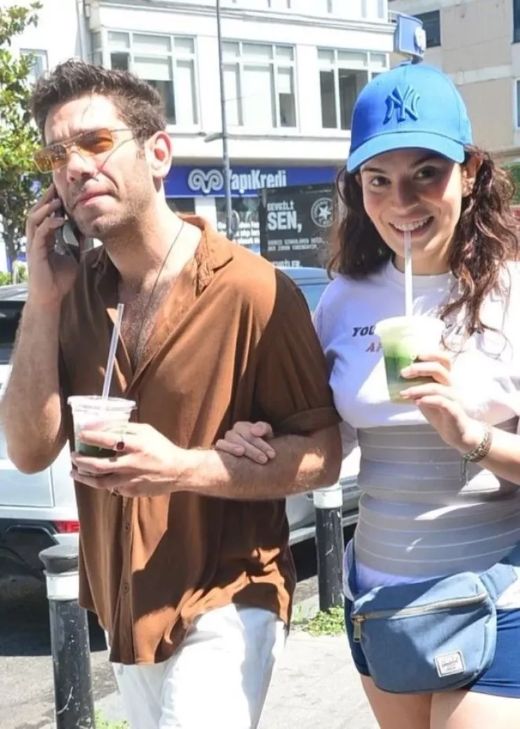 Aslı Bekiroğlu yeni aşkı rapçi Uğurcan Günay ile görüntülendi  2