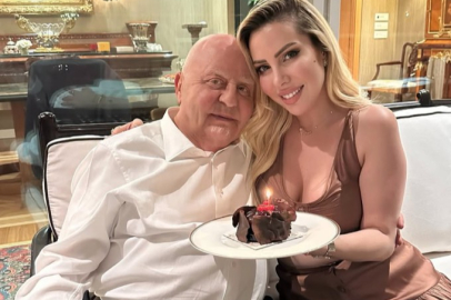 80 yaşındaki Lucien Arkas ile 38 yaşındaki eşi Merve Sakallı Arkas ile evlilik yıldönümünü kutladı