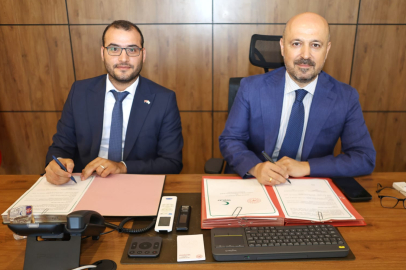 Adana İl Sağlık Müdürlüğü ile Yeşilay arasında bağımlılıkla mücadelede için protokol imzalandı