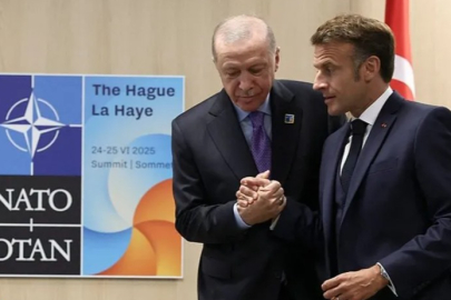 Erdoğan ve Macron tokalaşması NATO Zirvesine damga vurdu!