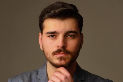 Kocaeli’de oyuncu Mehmet Akif Akdeniz trafikte darbedildi: "Başka kamyoncu araya girmeseydi ölebilirdim"