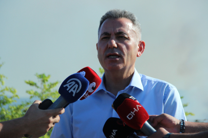 İzmir Valisi Elban: Yangının Enerjisi düşmüş durumda, mücadele sürüyor