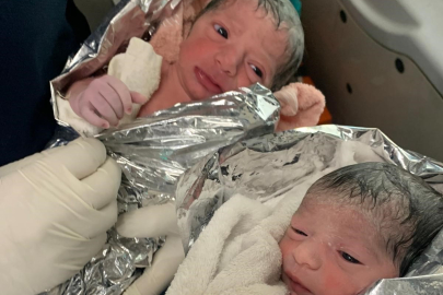 Şanlıurfa'da ambulansta mucize doğum