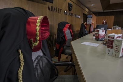 İstanbul merkezli 8 ilde restoran zincirine yönelik FETÖ soruşturmasında 32 zanlı tutuklandı