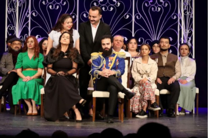 Adana Barosu’nun Tiyatro Oyunu “Sevgili Doktor” izleyiciden tam not aldı