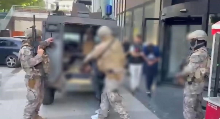 Diyarbakır merkezli “Akbaba Operasyonu”nda 512 milyon TL'lik dolandırıcılık ağı çökertildi 2